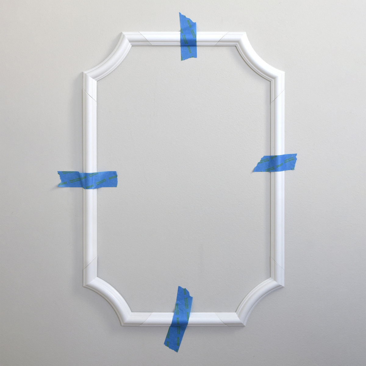 Scallop Decorative Corners